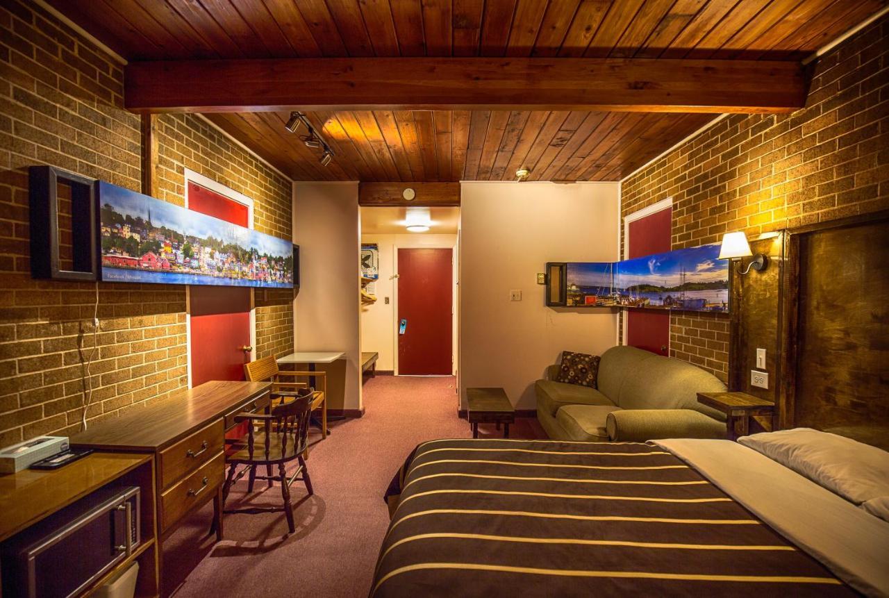 Wheelhouse Motel Луненберг Экстерьер фото